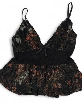 Ecote Black Floral Lace-Trim Peplum Cami